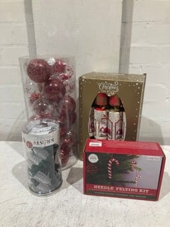 QTY OF ITEMS INCLUDING 12 CHRISTMAS CRACKERS