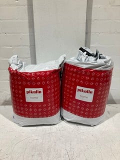 2 X PIKOLIN HOME QUILT