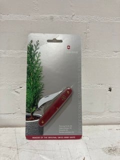 8 X VICTORINOX PROFESSIONAL GARDENING KNIVES (18+ ID MAY BE REQUIRED)