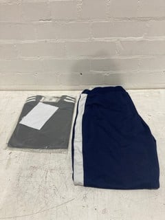 QTY OF ITEMS INCLUDING NAVY/WHITE SIDE STRIPE SHORTS