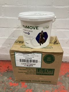 1 X HORSE ITEMS TO INCLUDE YUMOVE JOINT CARE