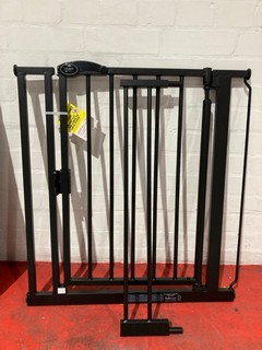 MATT BLACK AUTO CLOSE GATE