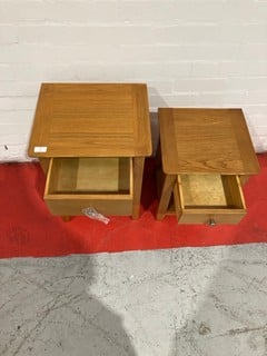 QTY OF ITEMS TO INCLUDE HALLOWOOD WAVERLY OAK SIDE TABLE WITH DRAWER SHELF AND HALLOWOOD HEREFORD OAK BEDSIDE TABLE/LAMP CONSOLE £230