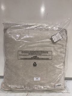 QTY OF ASSORTED PILLOWS TO INCLUDE CHENILLE CREAM 45 X 45 CM CUSHION,