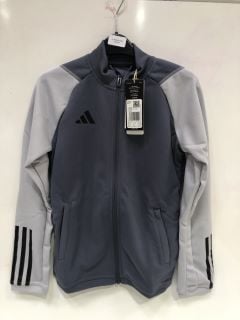 ASSORTMENT OF ADIDAS CLOTHING TO INCLUDE GREY ADIDAS JACKET 9 - 10 YRS, GREEN ADIDAS JACKET UK M