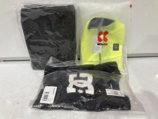 BOX OF ASSORTED CLOTHING TO INCLUDE HIGH VIS TOP, FRANCE WORLD CUP 2022 T SHIRT