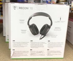 QUANTITY OF TECH & GAMING ITEMS TO INCLUDE TURTLE BEACH RECON 70 BLACK XBOX MULTIPLATFORM GAMING HEADSET FOR XBOX SERIES X|S, XBOX ONE, PS5, PS4, NINTENDO SWITCH, PC AND MOBILE: LOCATION - RACK A