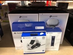 QUANTITY OF TECH & GAMING ITEMS TO INCLUDE PLAYSTATION 5 DUALSENSE CHARGING STATION:: LOCATION - RACK B