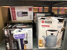 QUANTITY OF KITCHEN & APPLIANCES ITEMS TO INCLUDE TOWER T10012 LED COLOUR CHANGING KETTLE, 2200W, BLACK: LOCATION - RACK C