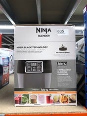 NINJA BLENDER WITH 2 AUTOMATIC PROGRAMS: BLEND & MAX BLEND, PULSE SETTING, 2X 700ML CUPS WITH SPOUT LIDS, 1000W, DISHWASHER SAFE PARTS, SMOOTHIE MAKER, AUTO-IQ, BLACK BN495UK.: LOCATION - RACK D