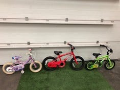 QUANTITY OF KIDS BIKES TO INCLUDE APOLLO FADE IN RED SINGLE SPEED: LOCATION - FRONT FLOOR(COLLECTION OR OPTIONAL DELIVERY AVAILABLE)