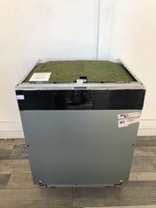 BOSCH BUILT IN DISHWASHER MODEL SMV6ZCX10G RRP £829: LOCATION - FRONT FLOOR(COLLECTION OR OPTIONAL DELIVERY AVAILABLE)