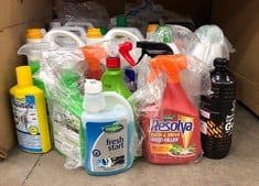 QUANTITY OF ASSORTED CLEANING ITEMS TO INCLUDE ECO + LAUNDRY DETERGENT - COLLECTION ONLY - LOCATION RIGHT RACK