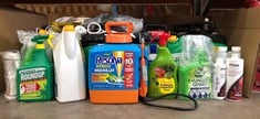 QUANTITY OF ASSORTED GARDEN ITEMS TO INCLUDE ROUNDUP FAST ACTION TOTAL WEED KILLER 5L - COLLECTION ONLY - LOCATION RIGHT RACK