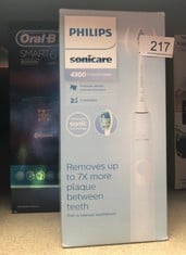 QUANTITY OF HEALTH & BEAUTY ITEMS TO INCLUDE ORAL-B SMART 6 ELECTRIC TOOTHBRUSHES FOR ADULTS, APP CONNECTED HANDLE, 3 TOOTHBRUSH HEADS & TRAVEL CASE, 5 MODES, TEETH WHITENING, 2 PIN UK PLUG, 6000N: L