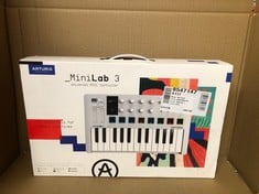 MINI LAB 3 UNIVERSAL MIDI CONTROLLER : LOCATION - D