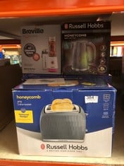 QUANTITY OF KITCHEN & APPLIANCES ITEMS TO INCLUDE RUSSELL HOBBS HONEYCOMB 2 SLICE TOASTER (EXTRA WIDE SLOTS, HIGH LIFT FEATURE, 6 BROWNING LEVELS, FROZEN/CANCEL/REHEAT FUNCTION, REMOVABLE CRUMB TRAY,