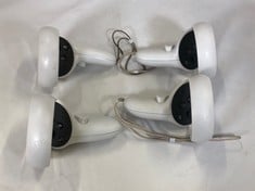 2X META QUEST 2 VR CONTROLLERS  CONSOLE ACCESSORIES.: LOCATION - C