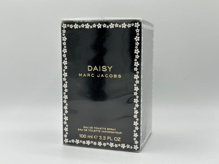 Marc Jacobs 'Daisy' Sealed 100Ml Eau De Toilette (MPSE54562151) (VAT ONLY PAYABLE ON BUYERS PREMIUM)