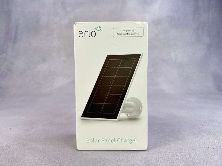 Arlo Solar Panel Charger Sealed (MPSE54163801) (VAT ONLY PAYABLE ON BUYERS PREMIUM)