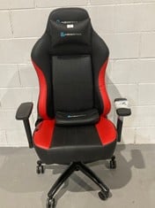 GAMING CHAIR NEWSKILL BLACK AND RED COLOUR IS SCUFFED RIGHT ARMREST CRACKED.