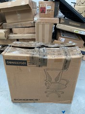 SONGMICS OFFICE CHAIR MODEL OBN022G01 (MAY BE BROKEN OR INCOMPLETE).