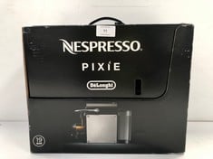 NESPRESSO DE'LONGHI PIXIE EN125R - NESPRESSO CAPSULE COFFEE MACHINE, 19 BAR, AUTOMATIC SHUT-OFF, CARMINE RED - LOCATION 9A.