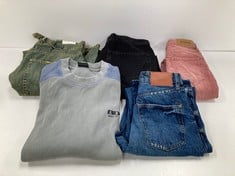 5 X BDG GARMENTS VARIOUS MODELS AND SIZES INCLUDING GREEN JERSEY SIZE M - LOCATION 32A.