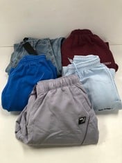 5 X GARMENTS VARIOUS BRANDS AND SIZES INCLUDING LIONESS JEANS SIZE S (TOTAL P.V.P 327€) - LOCATION 12A.