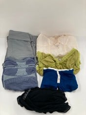 6 X GARMENTS VARIOUS BRANDS AND SIZES INCLUDING GREY SPORTS TROUSERS IETS FRANS SIZE XS (TOTAL P.V.P 265€) - LOCATION 34B.