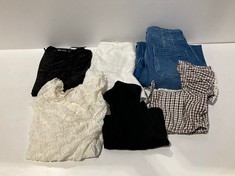 6 X GARMENTS VARIOUS STYLES AND SIZES INCLUDING KIMCHI BLUE BROWN AND WHITE CHECKED TOP SIZE XXS (TOTAL P.V.P. 285€) - LOCATION 30B.