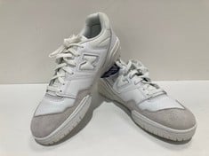 NEW BALANCE SNEAKERS MODEL UNSPECIFIED COLOUR WHITE SIZE 45.5 (WITHOUT BOX) (TOTAL P.V.P 150€) - LOCATION 37A.