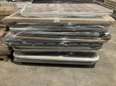 PALLET VARIETY OF SOMMIERS AND UPHOLSTERED BASES INCLUDING SOMMIER EMB.M100 090X190MM (MAY BE BROKEN OR INCOMPLETE).