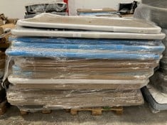 PALLET VARIETY OF SOMMIERS AND UPHOLSTERED BASES INCLUDING SOMMIER 090X190CM (MAY BE BROKEN OR INCOMPLETE).