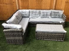 FURNITURE MAXI 5 SEATER CORNER RATTAN GARDEN SOFA TO INCLUDE 1 X CUSHIONED RATTAN FOOTSTOOLS (LOCATION D)