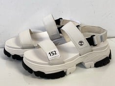 TIMBERLAND WOMENS ADLEY WAY LEATHER CHUNKY SANDALS SIZE UK9 - RRP £110