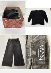 BOX OF ASSORTED ADULTS CLOTHING TO INCLUDE BOOHOO MAN MEN'S JEANS IN BLACK SIZE 34R