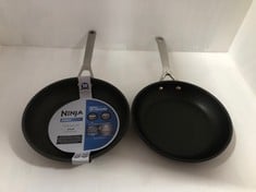 SHARK NINJA 24CM FRY PAN TO INCLUDE LE CREUSET 24CM FRY PAN