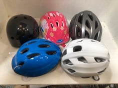 5 X ASSORTED CYCLING HELMETS TO INCLUDE DOUBLE SHELL SEAMLESS TECHNOLOGY HELMET 54-58CM IN WHITE