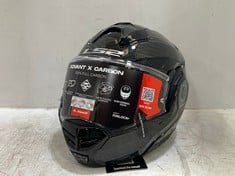 L52 ADVANT X CARBON ECE22.06 MOTORCYCLE HELMET - RRP £379