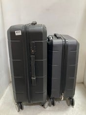 2 X LUGG BLACK 4 WHEEL TRAVEL CASE