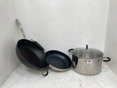 3 X ASSORTED KITCHEN PANS TO INCLUDE EAZIGLIDE NEVERSTICK3 PROFFESSIONAL NON-STICK OPEN FRYING PAN