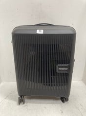 AMERICAN TOURISTER AEROSTEP MEDIUM SUITCASE IN BLACK - RRP £165