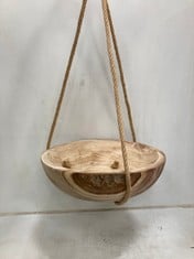 14 X STONE THE CROWS LARGE ROUND HANGING PLANTER - DIA 34CMS - TOTAL RRP £630