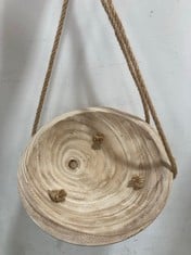 16 X STONE THE CROWS MEDIUM ROUND HANGING PLANTER - DIAMETER 30CMS - TOTAL RRP £528