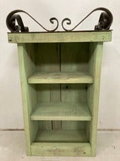 30 X STONE THE CROWS THREE SHELVES - GREEN - - TOTAL RRP £1440