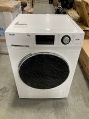 HAIER FREESTANDING TUMBLE DRYER IN WHITE - MODEL NO. HD80-A636 - RRP £549 (ZONE 2)