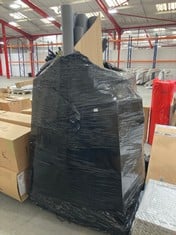 PALLET OF ASSORTED ITEMS TO INCLUDE FOAM PIPE INSULATION WALL (ZONE 3) (KERBSIDE PALLET DELIVERY)