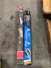 3 X ASSORTED ROOF BARS TO INCLUDE SUMMIT UNIVERSAL ROOF BARS (ZONE 4)