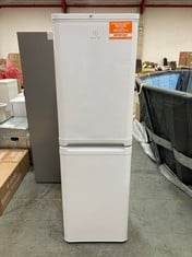 INDESIT 235L FREESTANDING 50/50 FRIDGE FREEZER IN WHITE - MODEL NO. IBD5517WUK1 - RRP £210 (ZONE 1)